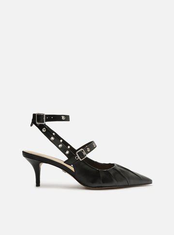 Scarpin Preto Couro Bico Fino Slingback Ilh S Arezzo