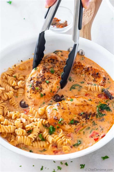 Tuscan Chicken Recipe | ChefDeHome.com