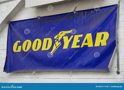 The Goodyear Tire And Rubber Company Logo On Headquarters Building Editorial Photo ...