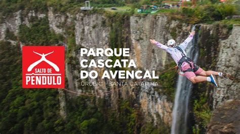 Salto De Pêndulo Parque Cascata Do Avencal Em Urubici Natural Extremo