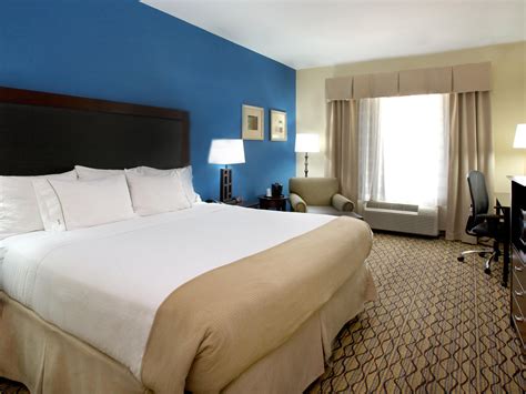 Hotel in Bossier, LA | Holiday Inn Express & Suites Bossier City
