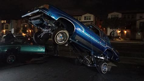 Santa Ana Lowrider End Of Year Cruise Night Hop Youtube