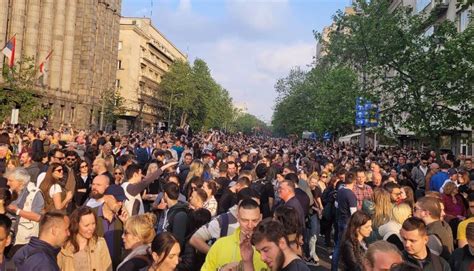 POČEO NOVI PROTEST SRBIJA PROTIV NASILJA PRATITE TRASU KRETANJA FOTO