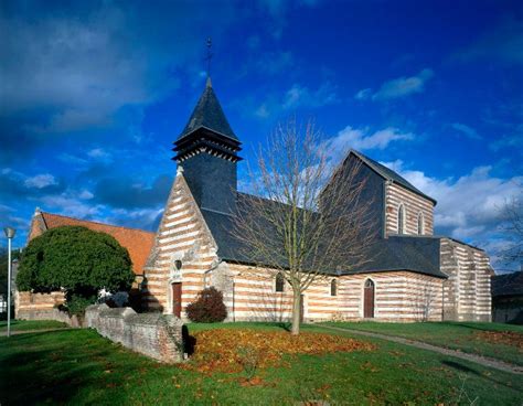 Le mobilier de l église paroissiale Saint Vincent de Bertangles