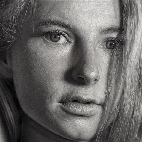 Dirk Dzimirsky: Hyper-realistic pencil drawings & oil paintings | MOMENTS Journal