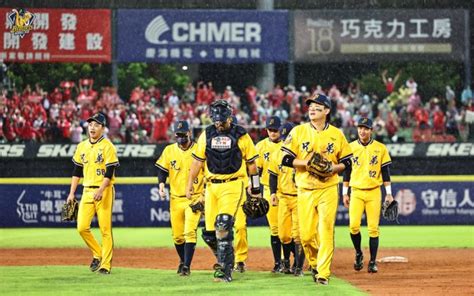 Ctbc Brothers Win Playoff Series Will Advance To 2022 Taiwan Series