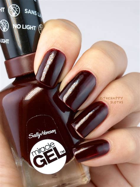 Sally Hansen Miracle Gel Nail Polish + Top Coat: Review and Swatches ...