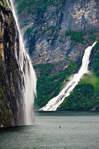 Geirangerfjord , Norway - Tourist Resorts