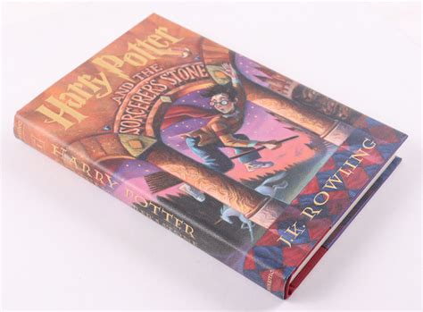 Daniel Radcliffe Signed Harry Potter And The Sorcerer S Stone Hard Cover Book Beckett