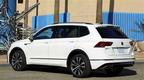 2018 Volkswagen Tiguan R Line Adds Style And Spice For A Reasonable Price