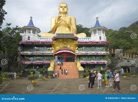 Templo De Oro En Dambulla Sri Lanka Imagen Editorial Imagen De Templo