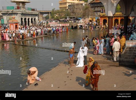 Ramkund tank hi-res stock photography and images - Alamy