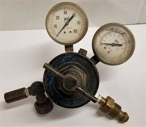 Used Air Liquide Helium Brass Regulator Cga For Sale At Chemistry