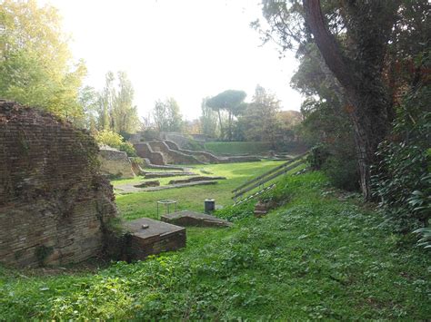 L Anfiteatro Che Rimini Ha Buttato Via Riminiduepuntozero