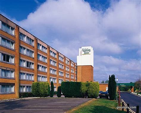 Gatwick Holiday Inn | Unbeatable Hotel Prices for Gatwick Airport