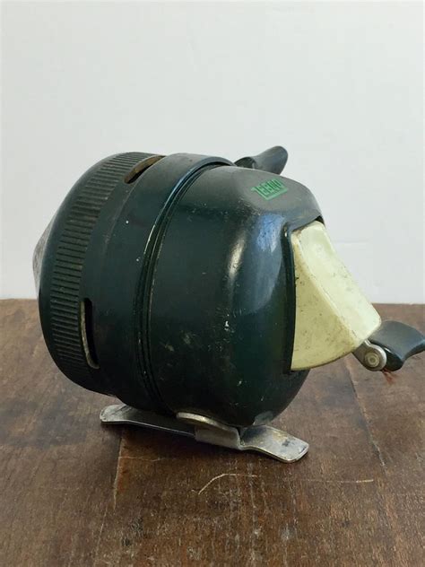 Vintage Zebco Fishing Reel Green Fishing Reel Zebco Reel Etsy