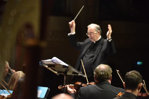 Reggio Calabria Grande Successo Per Il Concerto Di Mons Frisina Al