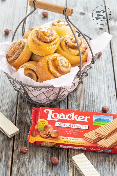 Fluffige Nuss Schnecken Backen macht glücklich