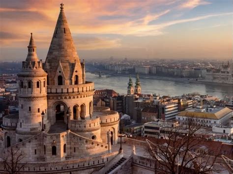fisherman bastion diem ngam toan canh budapest tuyet dep