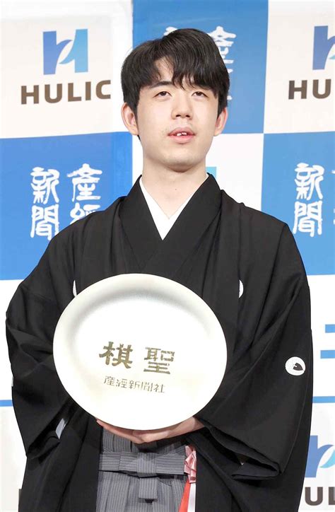 藤井聡太棋聖、就位式で「改善していきたい」飛躍誓う ベトナム観光は「貴重な経験」 産経ニュース