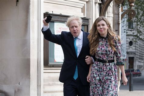 Uk Prime Minister Boris Johnson Marries Long Time Fiancee In Secret Wedding