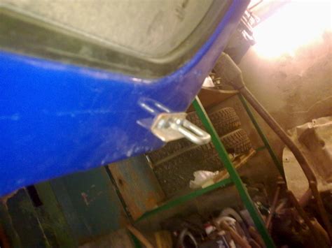 Замок на хлопушку задней двери. — УАЗ 469, 1992 года | своими руками ...