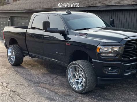 2020 Ram 2500 With 24x12 51 Vision Spyder And 33 13 5R24 Mud