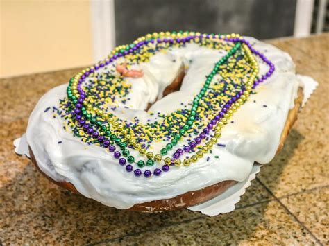 These Baton Rouge King Cakes Will Cause An Overwhelming Craving Youll