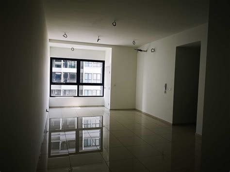 Rent Dsara Sentral Sungai Buloh With Zero Deposit Room Highrise For