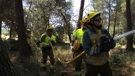 Grup especial de prevenció d incendis forestals a Montserrat YouTube