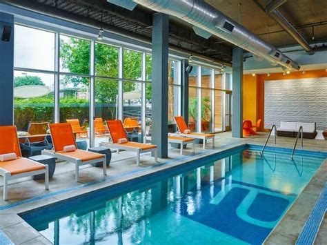 13 Best Hotels in Houston for 2024: From budget to luxe