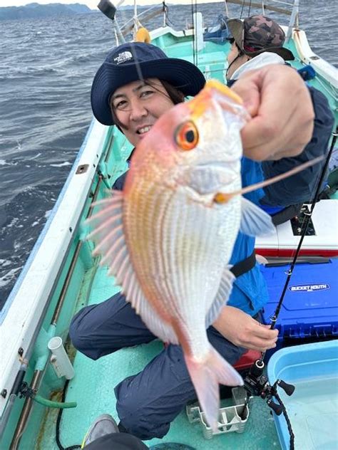 鯛ラバで出船！ 釣果情報 シードリーム／三重県神前浦（かみさきうら）の釣り船。ティップランもできる