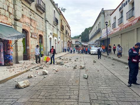 En Imágenes Así Se Vivió El Sismo De Magnitud 7 5 En Oaxaca