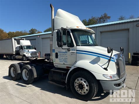 International X T A Day Cab Truck Tractor Cleves Ohio