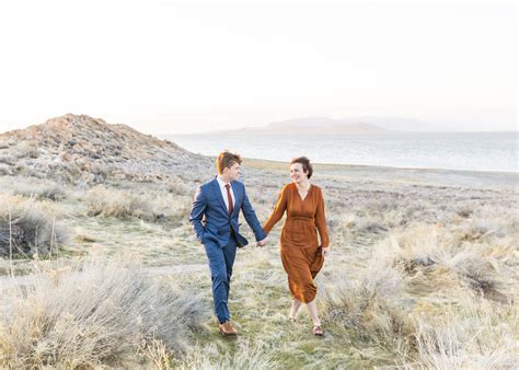 Abby + Braden Engagements | Antelope Island | Savanna Richardson
