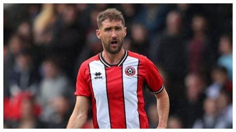 Profil Chris Basham Pemain Sheffield United Alami Cedera Horror Saat Lawan Fulham Tribun Wow