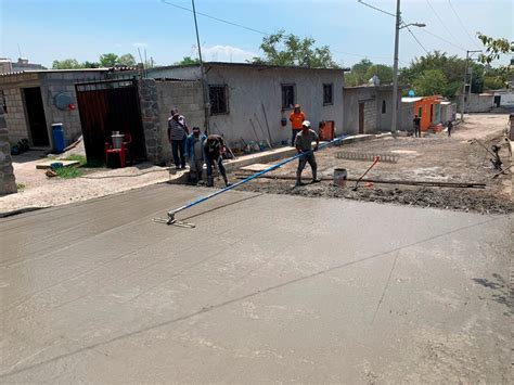 La SOP continúa con los trabajos de pavimentación en la calle