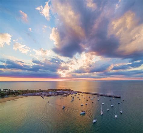 Premium Photo Aerial View Of A Bay At Sunset