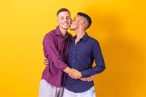 Día de san valentín lgbt pareja gay pareja homosexual Foto Premium