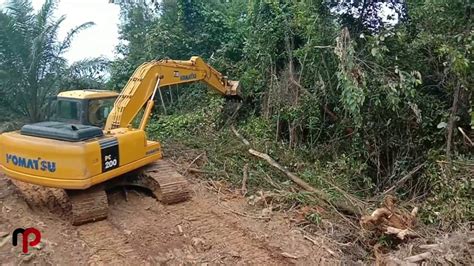 Begini Cara Awal Excavator Komatsu Land Clearng Youtube