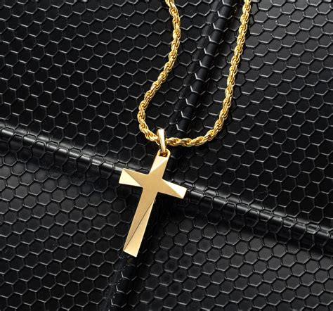 Cross Pendant (Gold) | Men's Necklaces | MANSSION