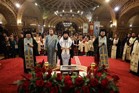 Cinstitul Brâu al Maicii Domnului la Catedrala Episcopală din Baia