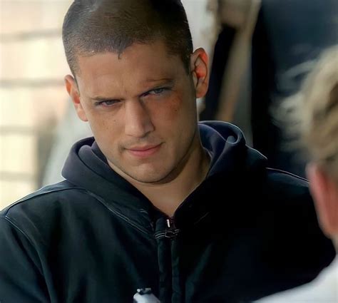 MICHAEL SCOFIELD on Instagram: “His look is amazing!😍 #wentworthmiller ...