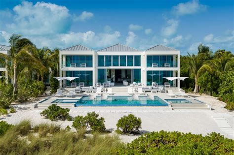 The Best Luxury Villas in Turks and Caicos in 2024