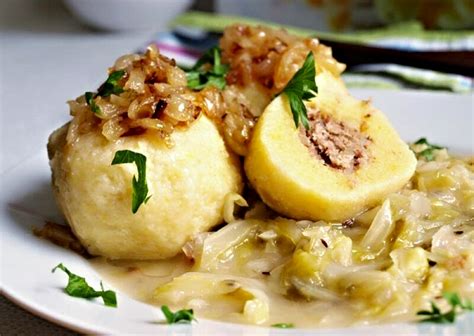 Recept Bramborové knedlíky plněné masem ReceptyOnLine cz kuchařka