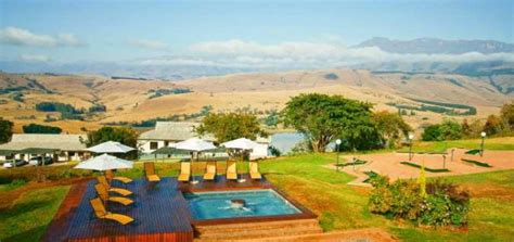 Cayley Lodge: Find Stunning Holiday Accommodation in the Drakensberg ...