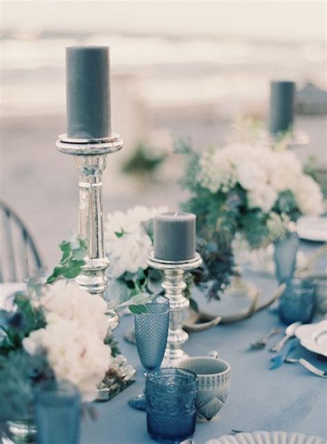 2019 Wedding Inspiration: Dusty Blue Wedding Color Ideas