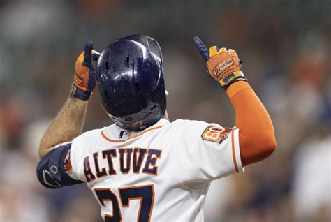 Houston Astros Second Baseman Jose Altuve Named Nominee For Roberto