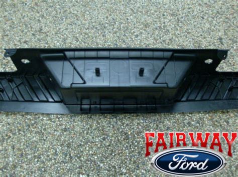 09 Thru 14 Ford F 150 Oem Genuine Ford Rear Bumper Top Step Pad Cover W Prox Ebay