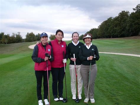 El Equipo Femenino De Zuia Ganador Del Triangular De Lava Zuia Golf